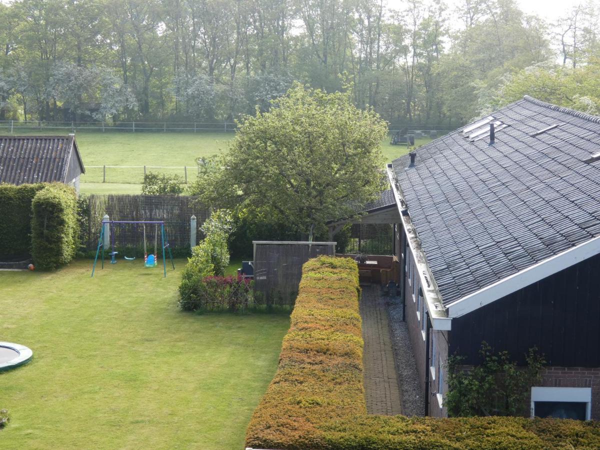 Familiehuis Achter De Duijnhoeve Zuidbakkum Eksteriør billede